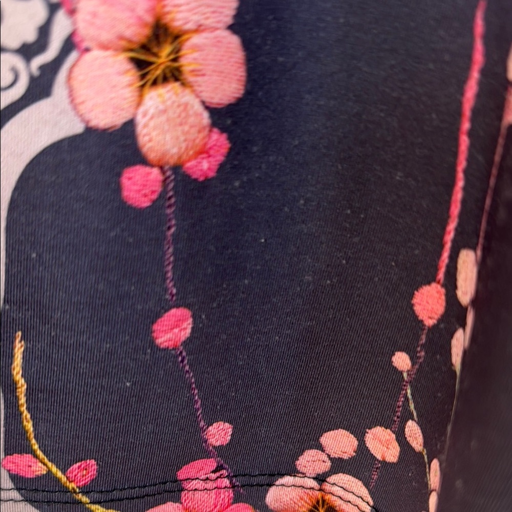 Johnny Was Floral Tunic - Picture 7 of 7